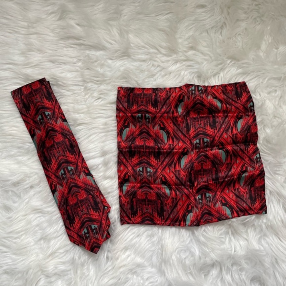 Italo Ferretti | Red and Blue 100% Seta-Silk Tie and Pocket Square - Italy